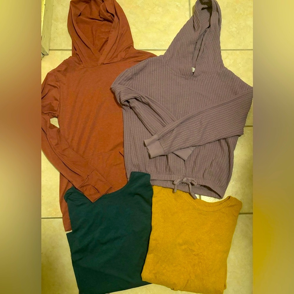 Lot of four Stitch-fix brands girls youth lg basic tops